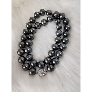 Simulated Tahitian Pearl Necklace Pave Crystal Screw Closure Bead 24” Knotted